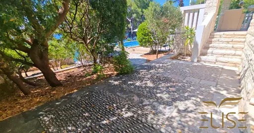 STONE SEASIDE RESIDENCE IN NOVA BAY- AUTHENTIC MEDITERRANEAN LIVING ON WESTERN KORČULA- PRICE ON OFFER