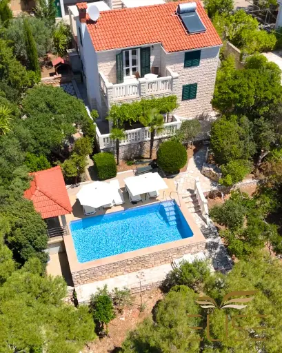 STONE SEASIDE RESIDENCE IN NOVA BAY- AUTHENTIC MEDITERRANEAN LIVING ON WESTERN KORČULA- PRICE ON OFFER